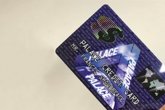 Palace がクレジットカードを発売？