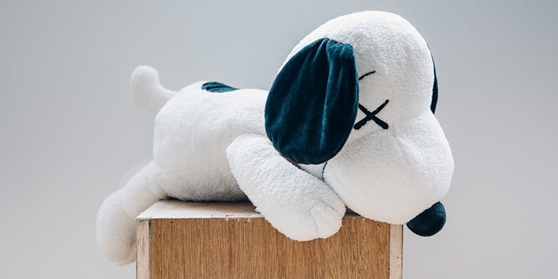 Kaws X Peanuts X Uniqlo スヌーピーぬいぐるみの増産が決定 Hypebeast Jp Kaws X Peanuts X Uniqlo スヌーピーぬいぐるみの増産が決定 Hypebeast Jp