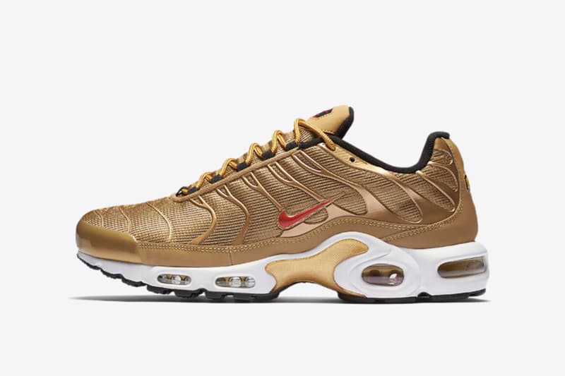 Nike より “Metallic Gold” 仕様の Air Max フットウェアの数々が登場