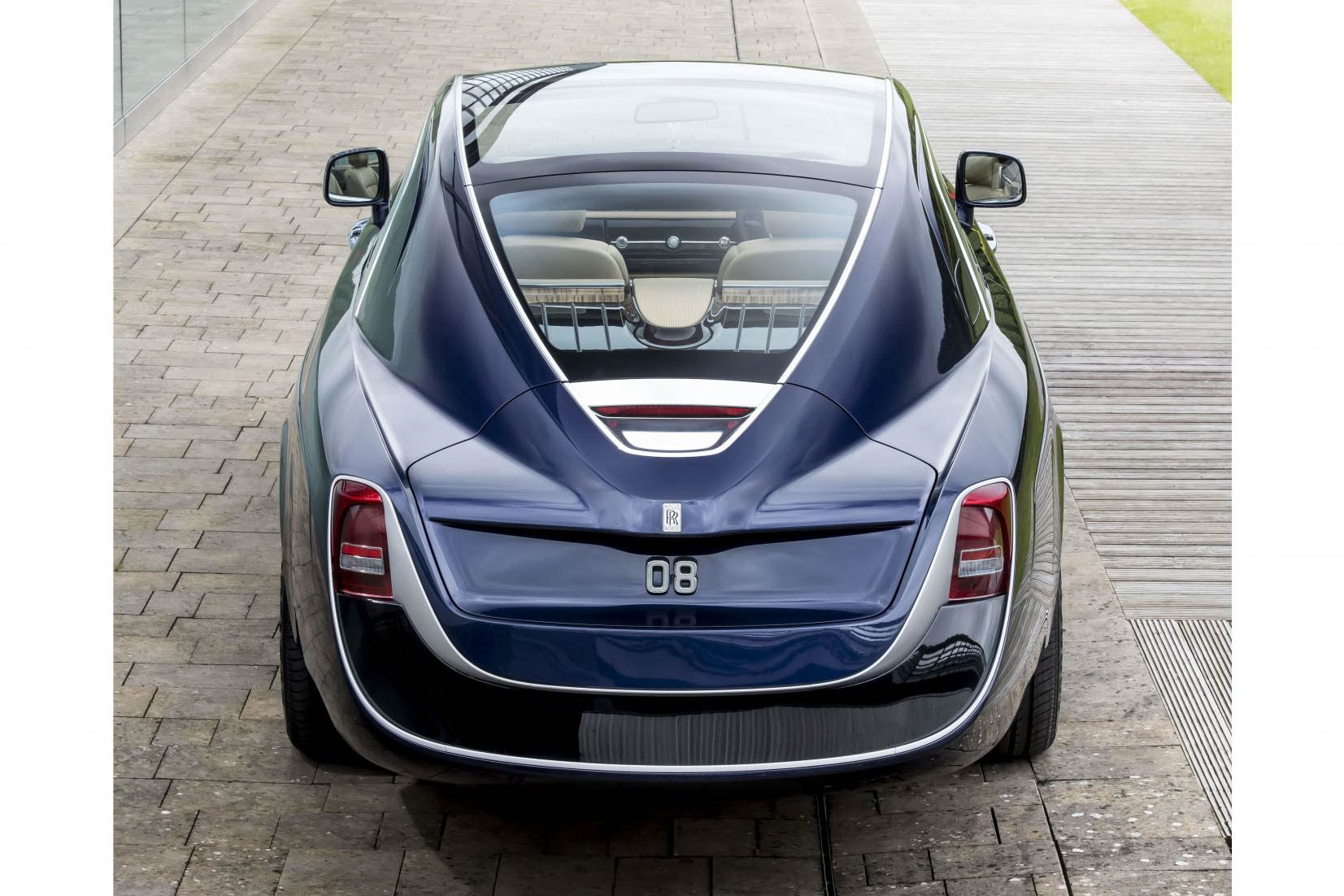 ロールス・ロイス Rolls-Royce が史上最も高級な自動車 Sweptail を発表