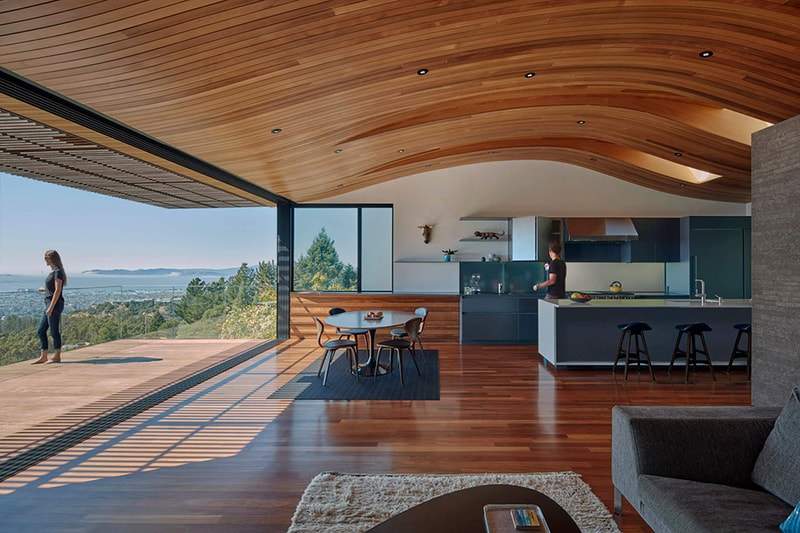 カリフォルニア・ベイエリアの景色を一望できる Skyline House