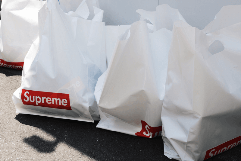 Supreme x COMME des GARÇONS SHIRT x Nike コラボ Air Force 1 の東京ローンチの様子をお届け