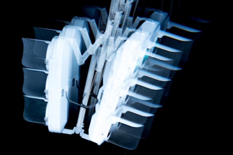 期待の新鋭フォトグラファー 小見山峻が2度目の個展“swindle”を開催 suchmos SANABAGUN.