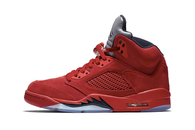 目の覚めるようなレッドカラーの Air Jordan 5 Retro “Flight Suit” が登場
