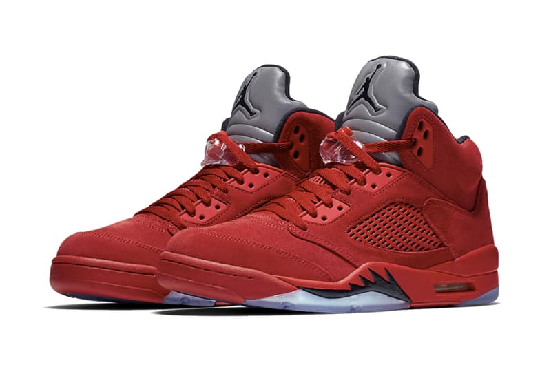 目の覚めるようなレッドカラーが施された Air Jordan 5 Retro “Flight Suit” が登場