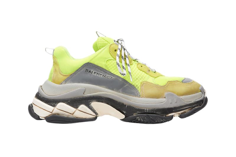 Balenciaga Triple S スニーカー 新色