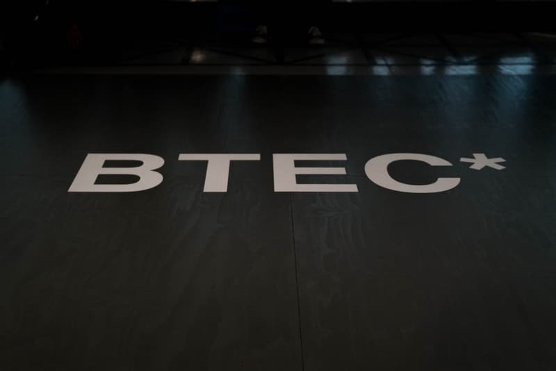 A-COLD-WALL* 2018年春夏コレクションバックステージ