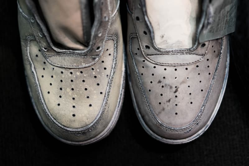 A-COLD-WALL* x NikeLab Air Force 1 のクローズアップフォト ア・コールド・ウォール ナイキ ラボ AF1 2018年春夏コレクションのステージに登場したAF1 Lowには、まさかの日本語の製品タグが