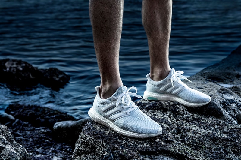 adidas x Parley サンゴ礁の白化現象を示唆した最新作 UltraBOOST 3.0