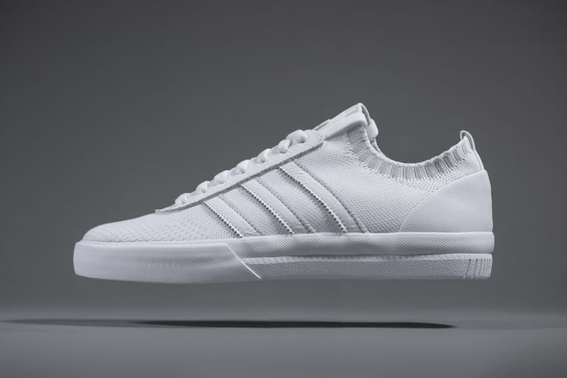 adidas Skateboarding よりスーパークリーンなホワイトカラーの Premiere Primeknit が登場
