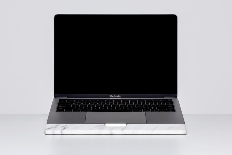 およそ50万円の史上最も贅沢な MacBook アクセサリー “BLOCK”