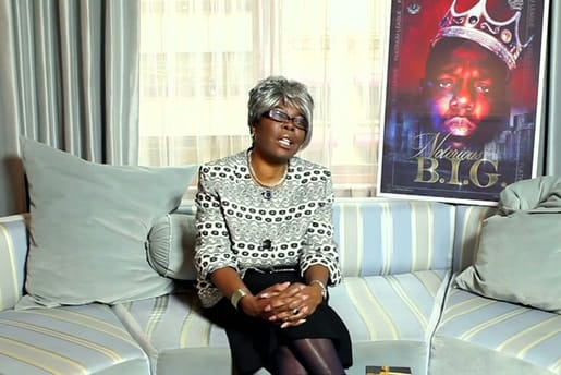 Notorious B.I.G. の母が問題のTシャツについて Kendall & Kylie 姉妹に物申す