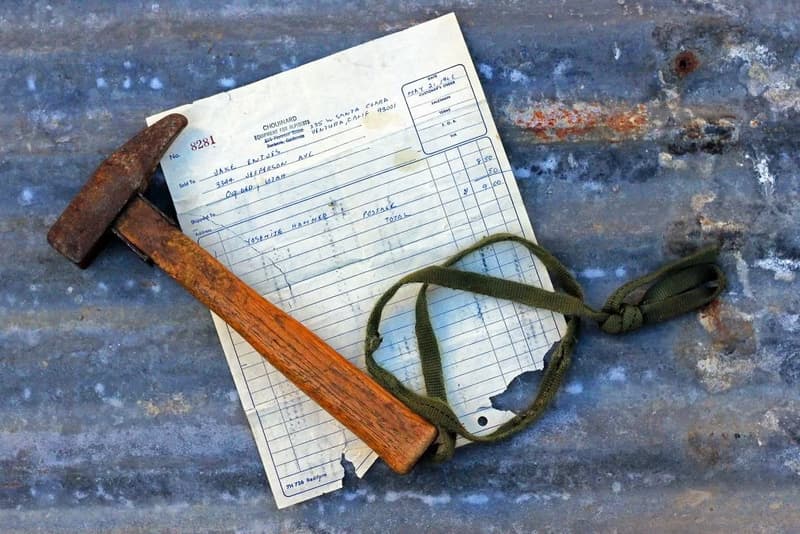 アウトドアブランドの代表格 Patagonia が幻のギアアーカイブを公開  ファン垂涎のChouinardタグのアパレルから鍛冶屋としての過去を彷彿させるピッケルまで