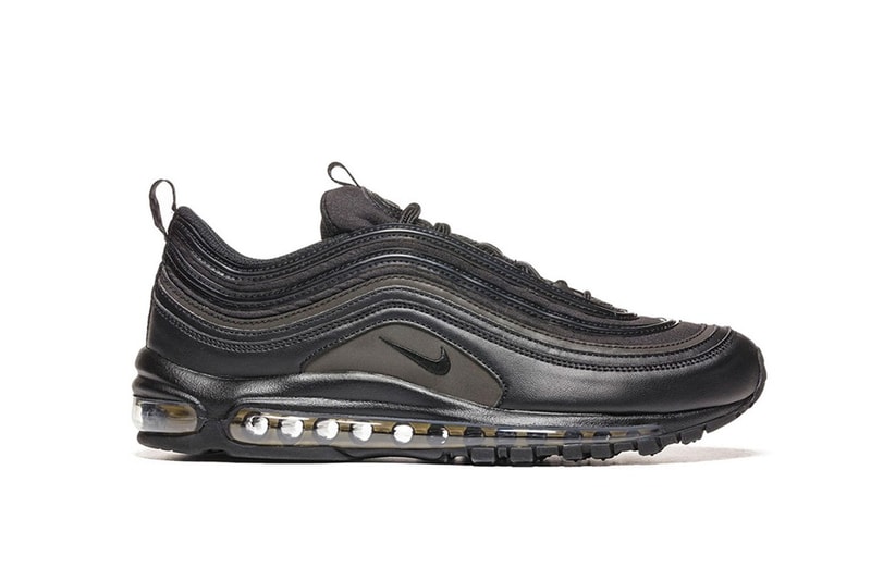 Nike Air Max 97 "Triple Black" モデルのビジュアルがリーク