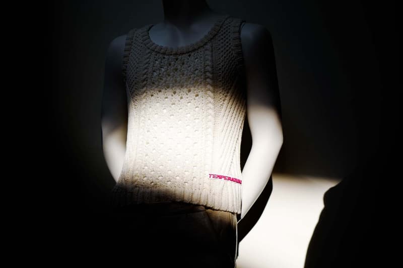 OFF-WHITE™ x Vans による初コラボフットウェアはパリにてお披露目