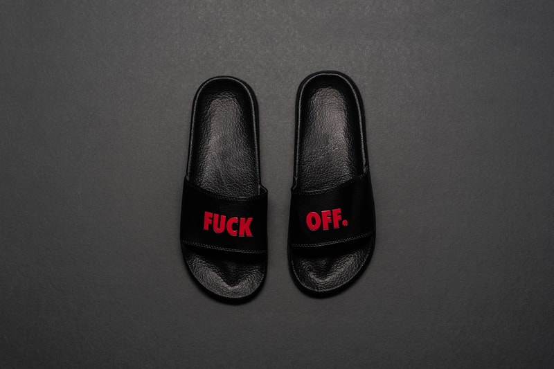Raised by Wolves  “FUCK OFF” スライドサンダル
