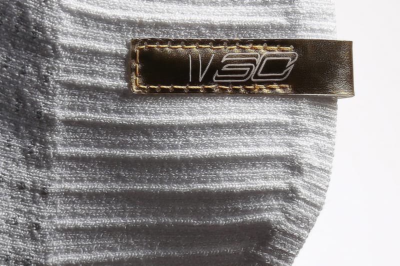 カリーの未発売最新モデル Under Armour Curry 4 のディテール写真をチェック