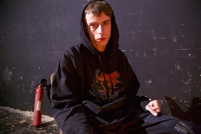 フランスの新鋭ウェブビジュアルマガジン YOUTH OF PARIS “Final World Tour” エディトリアル