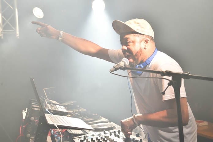 Interviews: 2000年代を代表するプロデューサー Just Blaze が語る楽曲制作のコツと日本のストリートカルチャー