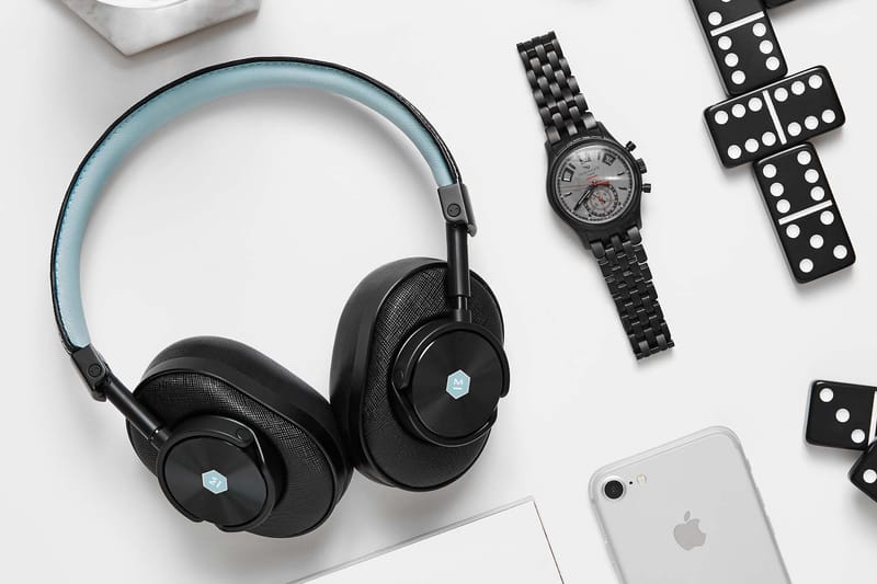 MASTER & DYNAMIC x Bamford Watch Department より数量限定のコラボヘッドホンが登場