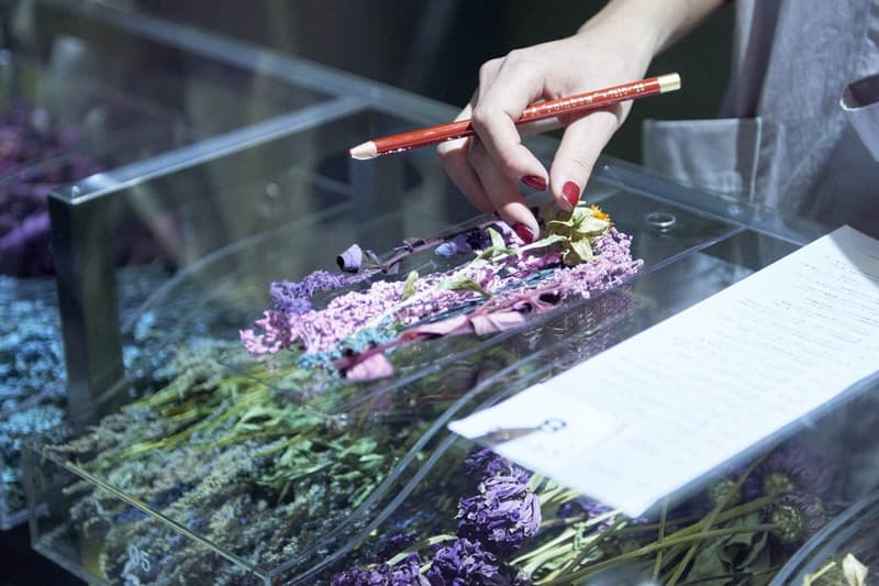 業界御用達 edenworks のドライフラワーショップ『EW.Pharmacy』 紅茶屋のブレンドや調剤薬局の調合をイメージした篠崎恵美の新たなショップで自分好みのドライフラワーを作ろう