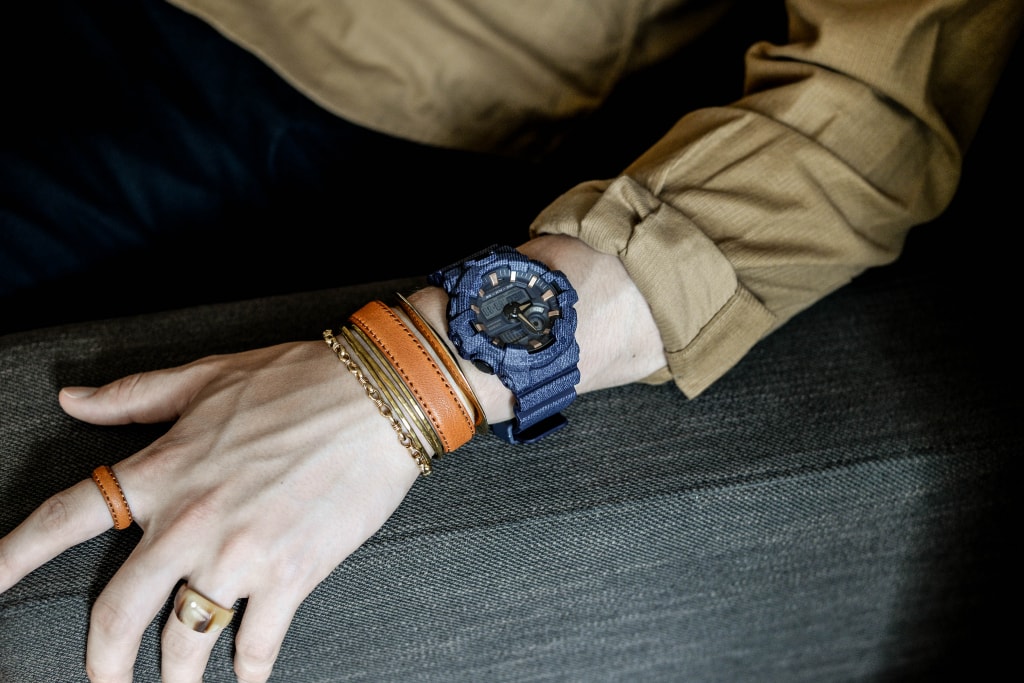 デニムデザインの G-SHOCK “DENIM’D COLOR” には何が合う？