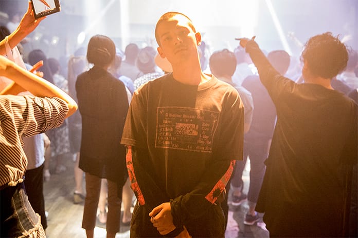 オールドスクールな時代を呼び戻す bonjour bonsoir 2017年秋冬 “FLYERMANIA” コレクション