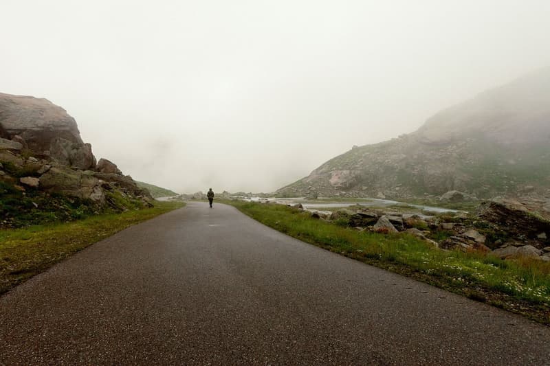 トラベルフォトグラファー In Fravez が欧州ロードトリップ中に切り撮った息を呑むほどに美しい写真の数々をチェック