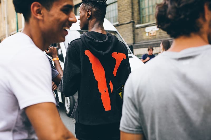 ロンドン　VLONE ポップアップ　初日　A$AP BARI