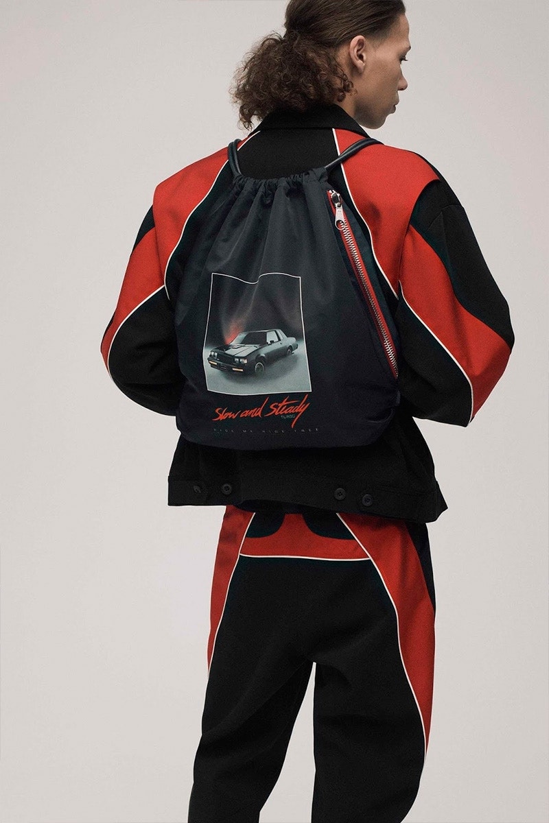 エッジの効いたストリートウェアがラインアップする Alexander Wang の2017年秋冬コレクション