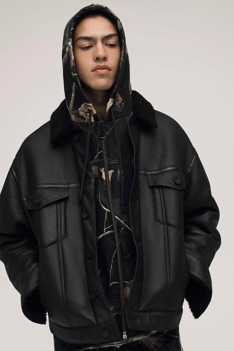 エッジの効いたストリートウェアがラインアップする Alexander Wang の2017年秋冬コレクション
