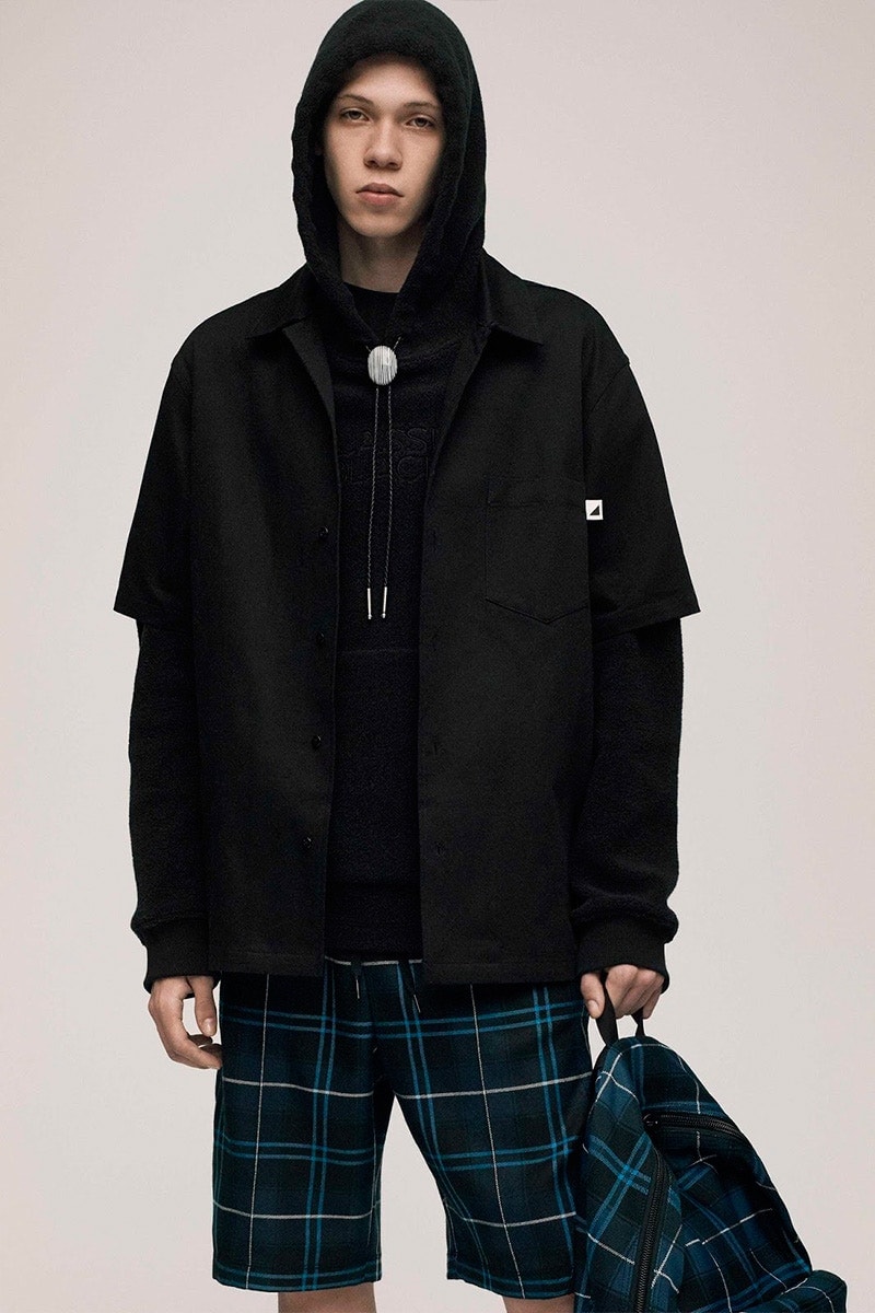 エッジの効いたストリートウェアがラインアップする Alexander Wang の2017年秋冬コレクション
