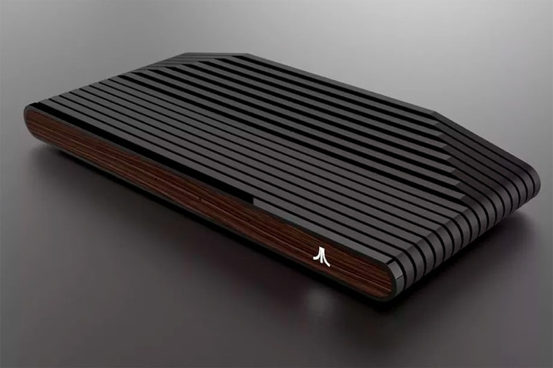 アメリカのゲーム会社アタリが Ataribox の写真を公開
