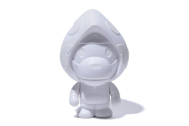 BAPE® と MEDICOM TOY のタッグよりシャークフーディを纏った BABY MILO® 新フィギュアが登場