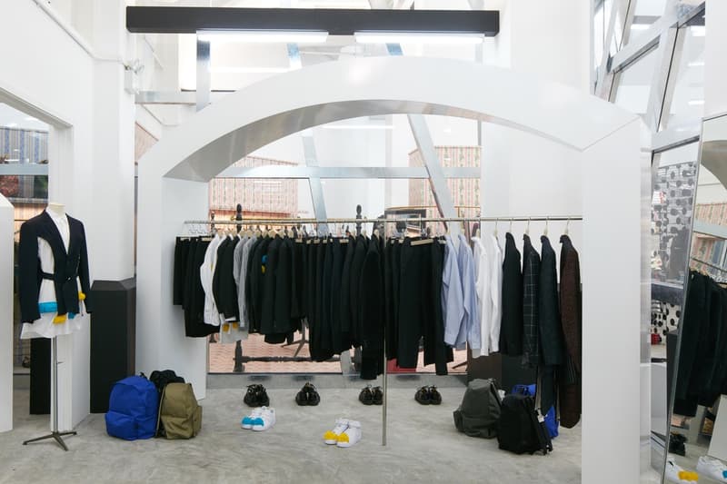 Dover Street Market Singapore の店内を早速チェック