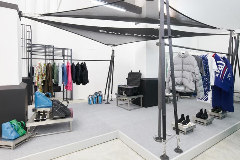 Dover Street Market Singapore の店内を早速チェック