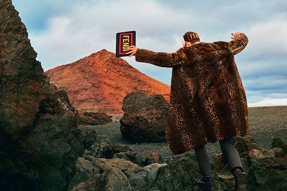 Fendi からポジティブなメッセージを詰め込んだ2017年秋冬メンズコレクションが到着