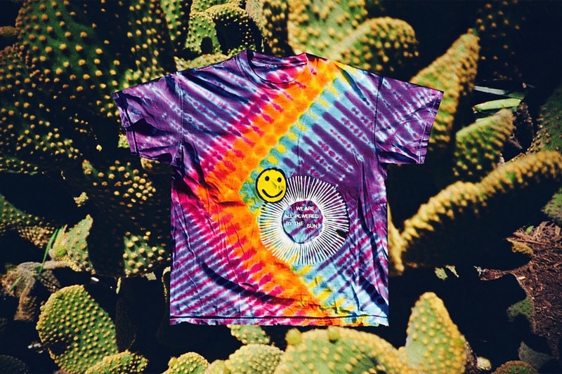 Cactus Plant Flea Market がスマイルパッチを配したカラフルなタイダイTシャツをリリース ビーチやフェスにぴったりのサイケデリックな仕上がり