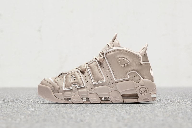 上品なボーンカラーで包まれた Nike Air More Uptempo ニューモデルが登場 ナイキ エア モア アップテンポ ベージュ　タン