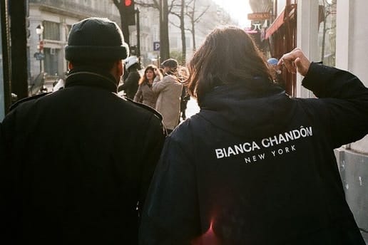 著名フォトグラファー Viktor Vauthier のドキュメンタリー『Paris Is for Lovers』のトレーラーが公開