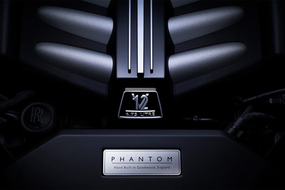 Rolls-Royce 　魔法の絨毯　乗り心地　新型 Phantom