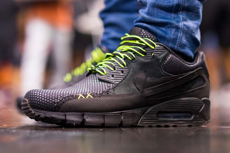 #OnFeet at Sneaker Con LA Nike Adidas Bape Yeezy NMD カニエ ウェスト air jordan