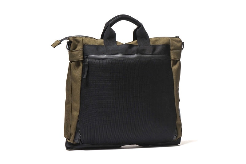 Stone Island から多機能スリーウェイ Nylon Panama Helmet Bag が登場 3way backpack handcarry