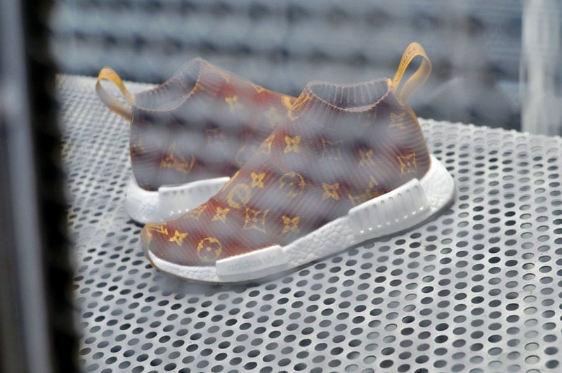 Supreme x Louis Vuitton 　カスタム adidas NMD CS1