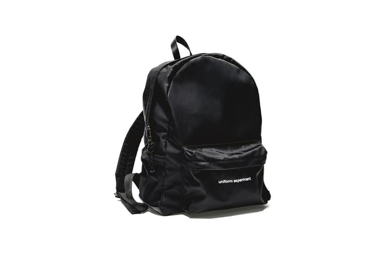 ミリタリーに重きを置いた uniform experiment の2017年秋冬コレクション autumn winter sophnet 購買意欲を駆り立てるミリタリー重視の uniform experiment 2017年秋冬コレクション 迷彩  