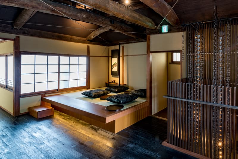 畳 コーヒー Starbucks 店舗 京都 スターバックス 二寧坂