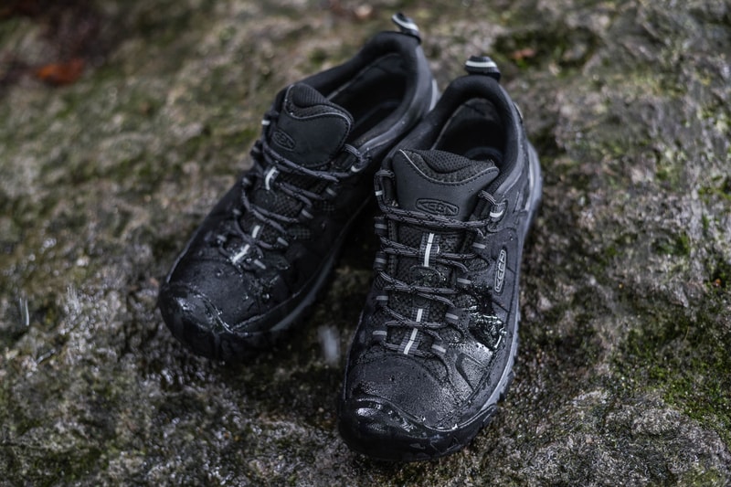 雨の FUJI ROCK FESTIVAL '17 を支えたKEEN のシューズたち