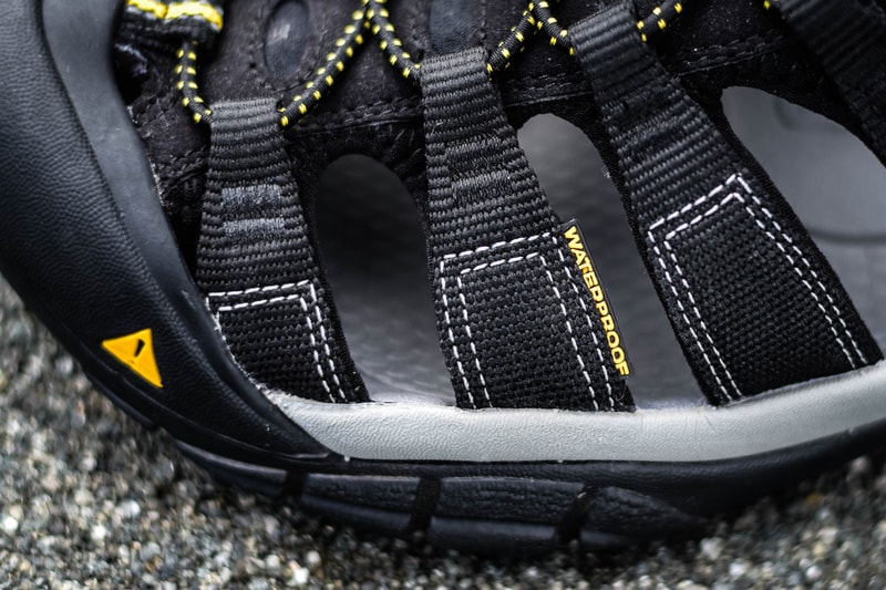 雨の FUJI ROCK FESTIVAL '17 を支えたKEEN のシューズたち