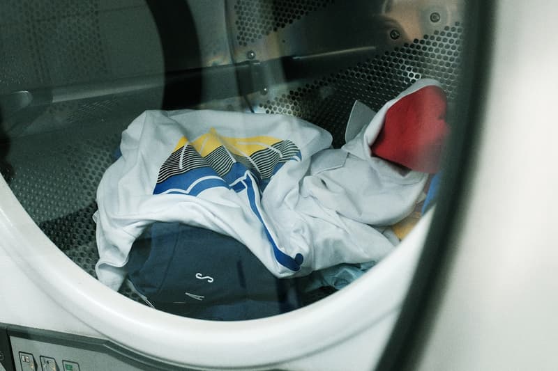 夏らしいショーツやラガーシャツが並ぶ Hélas の2017年サマーコレクション “BARRIO MAMBO” summer collection 2017s lookbook french label