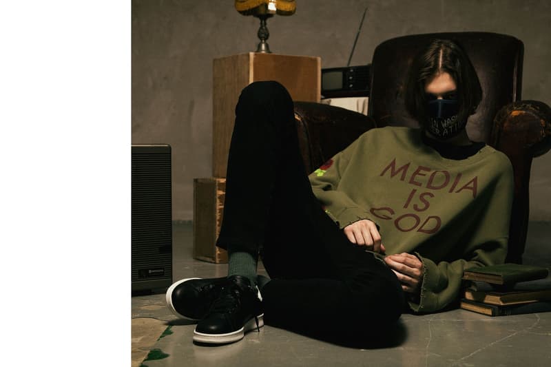 洗脳された今の世代を表す UNDERCOVER 2017年秋冬コレクションをレトロなセットで撮影した最新エディトリアル editorial